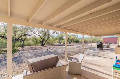 1959 Omar Dr, Tucson AZ  85704-1242 exterior