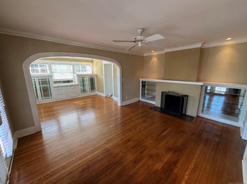 3520 31st St, San Diego, CA 92104-4210