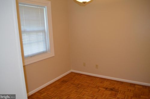 8902 16th St, Silver Spring MD 20910-2231 exterior