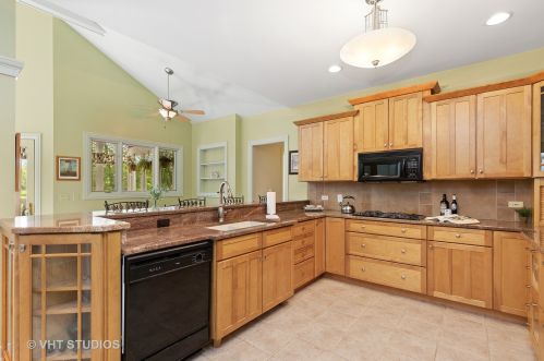 2120 Timberline Trl, Bull Valley IL 60098-8782 exterior