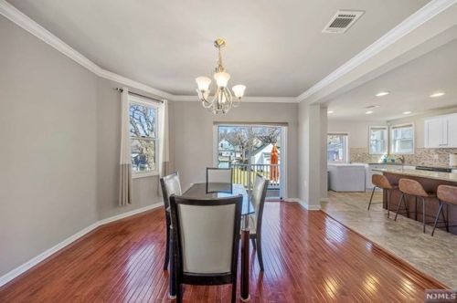 571 Kipp St, Teaneck NJ 07666-1648 exterior