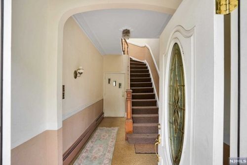 119 Hauxhurst Ave, Union City NJ 07086-6838 exterior