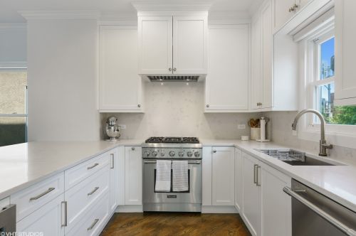 1802-A Diversey Pkwy, Chicago IL exterior