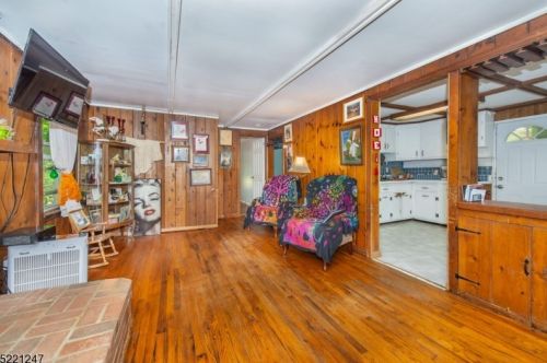 35 Shawnee Trl, Wharton NJ 07885-2927 exterior