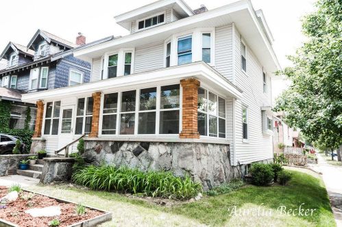 1302 Sherman St, Grand Rapids MI 49506-2613 exterior