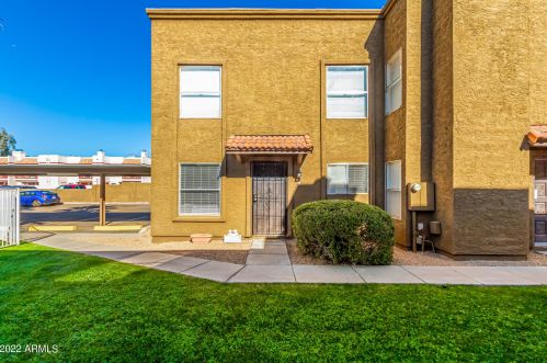 16225 30th St, Phoenix AZ 85032-3011 exterior