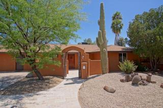 11215 38 Pl, Phoenix AZ  85028-1448 exterior