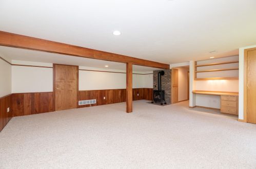 6450 2 St, Kalamazoo MI 49007-4909 exterior