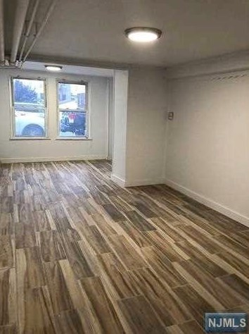 361 Jersey Ave, Fairview NJ 07022-1204 exterior