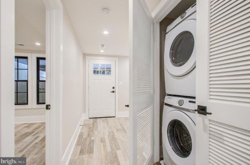 3904 13th St, Washington DC 20003-4108 exterior