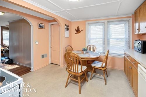 4160 Fruit St, Algonac MI 48001-1416 exterior