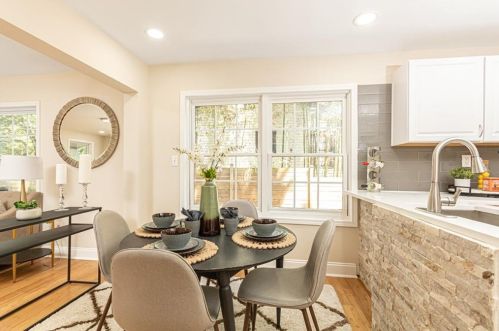 361 Adelle St, Atlanta GA  30315-6601 exterior