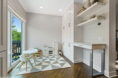 1802-A Diversey Pkwy, Chicago IL exterior