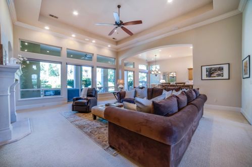 668 Glen-mady Way, Folsom CA 95630-6275 exterior