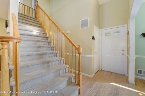 97 Kentucky Way, East Freehold NJ 07728-4653 exterior