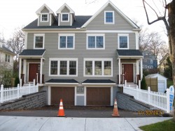 51 Cloverdale Rd, Newton, MA 02461-1810
