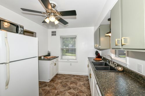 2801 87 St, Milwaukee WI 53222-4731 exterior