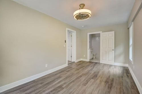 2139 Meador Ave, Atlanta GA 30315-7407 exterior