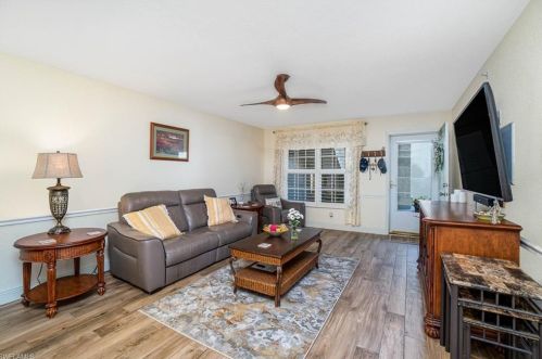 15415 Cedarwood Ln, Naples, FL 34110-8026