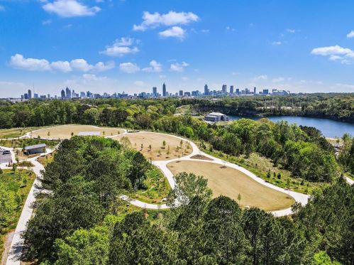 884 Margaret Pl, Atlanta GA 30318-4845 exterior