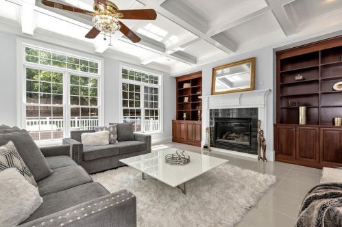 2132 Innsfail Dr, Lithonia GA  30078-2059 exterior