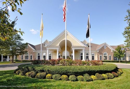 10 Gables Way, Jackson Twp NJ 08527-6311 exterior