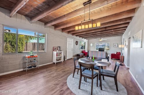 2421 Eastland St, Tucson AZ 85716-5723 exterior