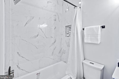 1551 4th St, Washington DC  20001-1905 exterior