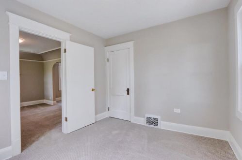 117 65, Milwaukee WI 53213-4018 exterior