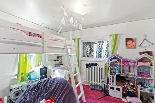 2177 69, Milwaukee WI 53213-1925 exterior