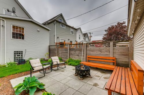 2333 Lawndale Ave, Chicago IL 60803-4221 exterior