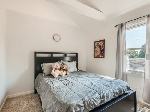 3317 Oriole Ave, Chicago IL 60634-3246 exterior