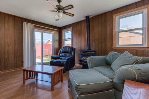 5735 Monitor Ave, Chicago IL 60638-3621 exterior