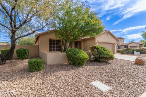 4105 Salt Cedar St, Chandler AZ  85249-3398 exterior