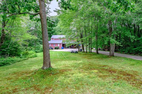 766 Ocean Ave, Portland, ME 04103-2706