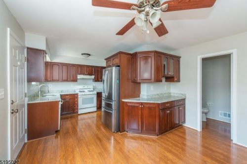 145 Riva Dr, Hackettstown, NJ 07840-3728