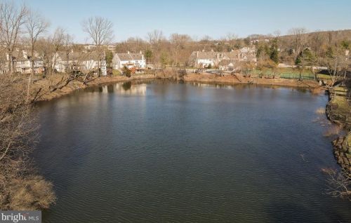 150 Daylesford Blvd, Berwyn PA 19312-2525 exterior