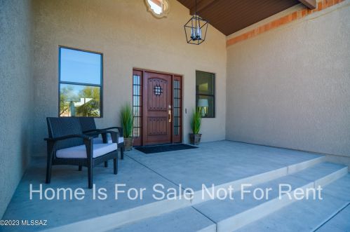 5690 Placita Amanecer, Tucson AZ  85718-4002 exterior