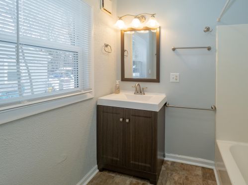 2930 Courtlandt Ave, Kalamazoo MI  49004-1626 exterior