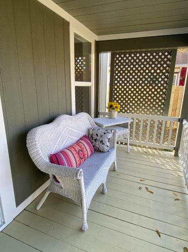 2131 Amherst Ave, Kalamazoo MI  49008-3935 exterior