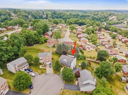 526 Leland Dr, Pittsburgh PA 15236-2758 exterior