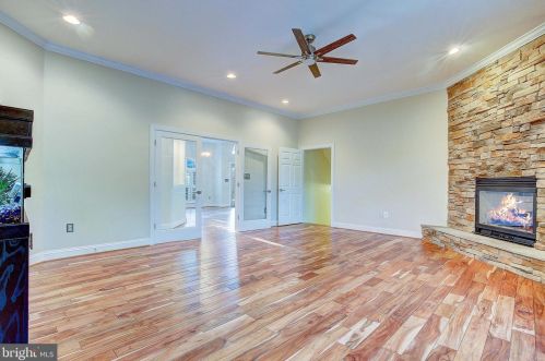 3300 Holland Clf Rd, Huntingtown MD 20639-9722 exterior