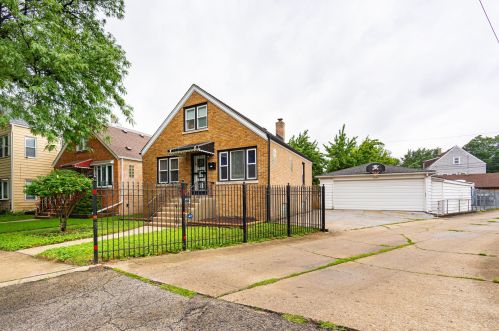 5026 Mcvicker Ave, Chicago, IL 60630-1925