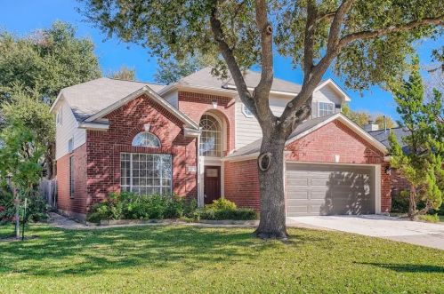 1106 Briargate Dr, Austin, TX 78753-2047