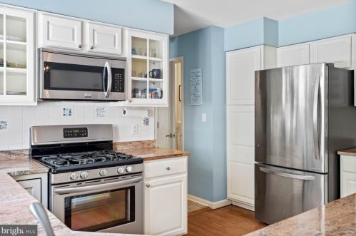 48 Bay Breeze Dr, Lewes DE 19958-2110 exterior