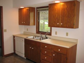 2804 Southwood Dr, Champaign IL  61821-5711 exterior