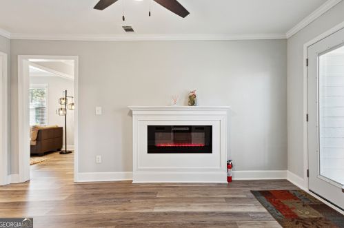 4096 Clay Dr, Atlanta GA  30360-2522 exterior