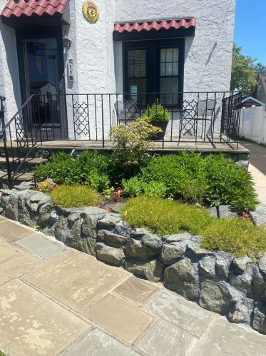 11 Lamberson St, Valley Stream, NY 11580-2645