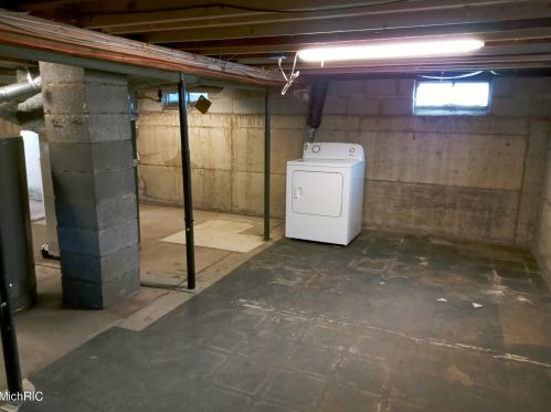 848 Bryant St, Wyoming MI exterior