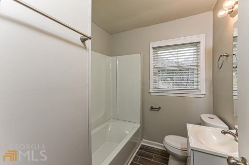 2703 Larkspur Dr, Atlanta GA 30316-4322 exterior